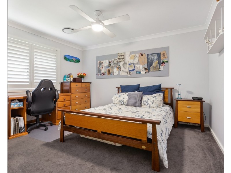 33 Barr Promenade, Thornton NSW 2322