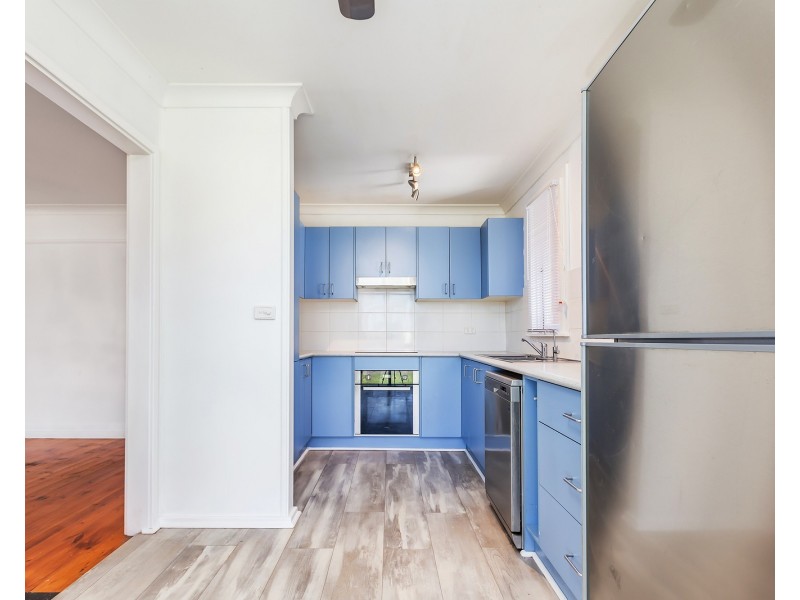 11 Gostwych Avenue, Woodberry NSW 2322