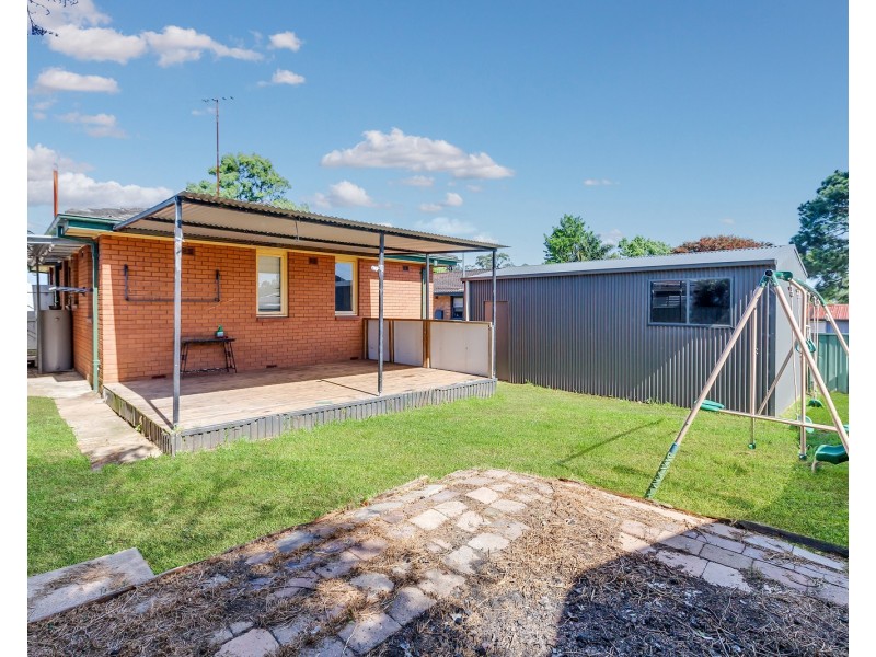11 Gostwych Avenue, Woodberry NSW 2322