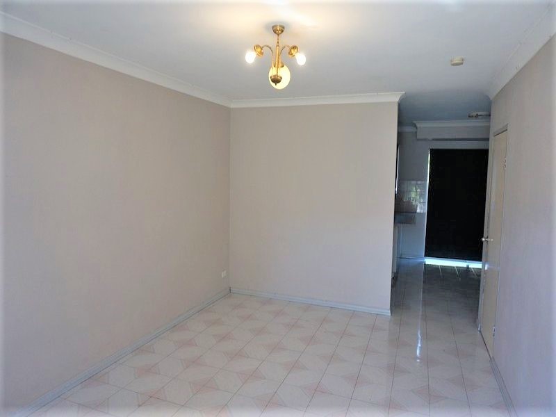 9/3 Schiller, Emerton NSW 2770