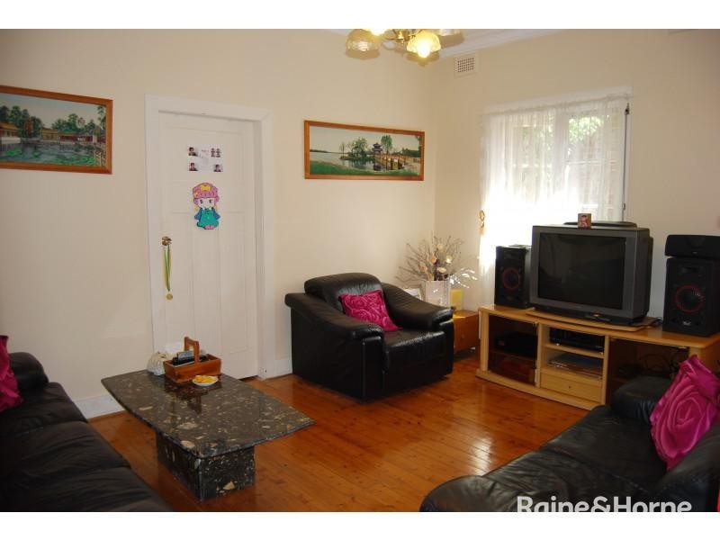 3 Taylor St, Five Dock NSW 2046