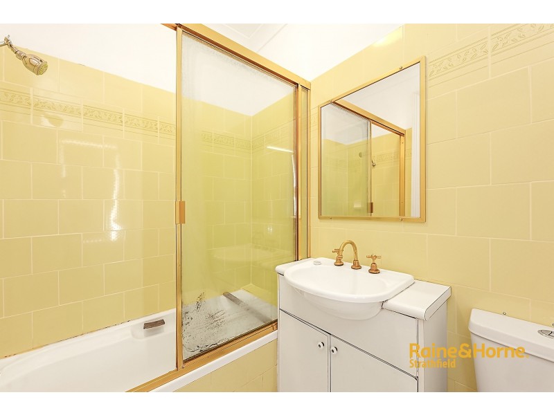 4/2-4 CARRINGTON AVENUE, Strathfield NSW 2135