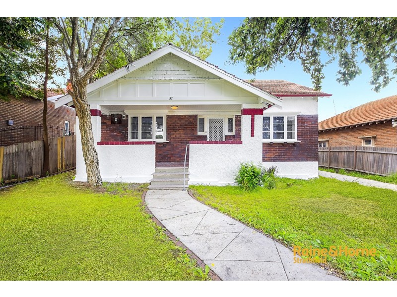37 FITZROY STREET, Croydon NSW 2132