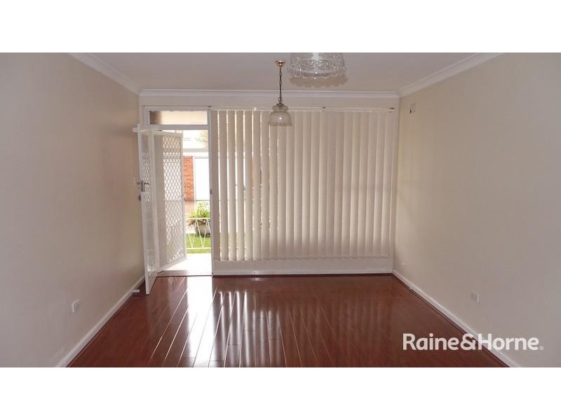 1/12a Russell St, Strathfield NSW 2135
