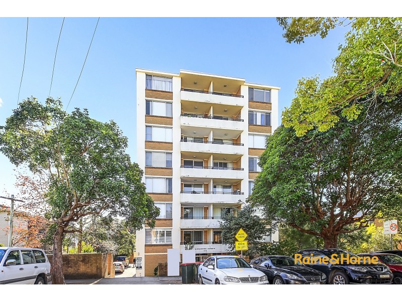 4/3-5 BURLINGTON ROAD, Homebush NSW 2140