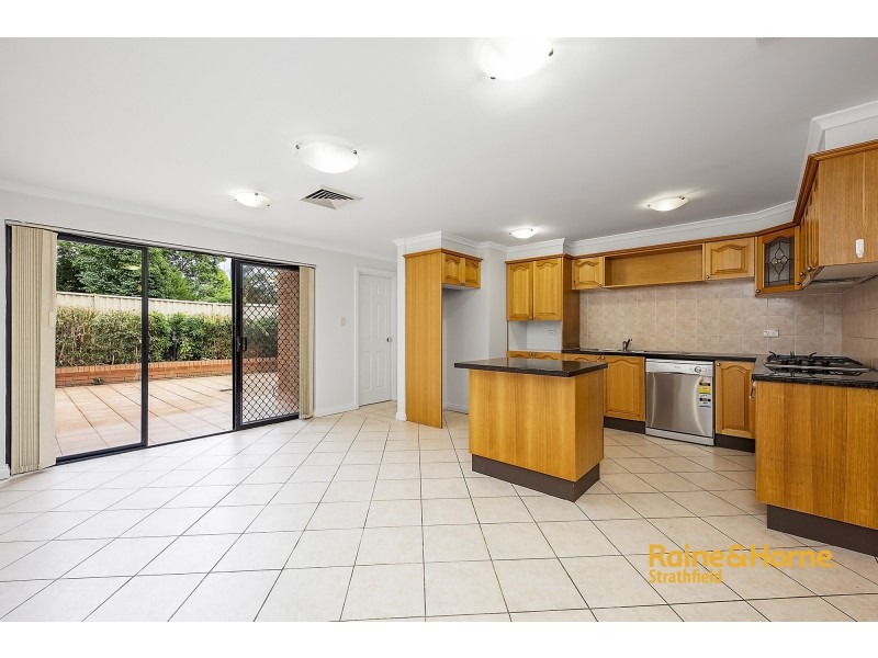 7/31 LOFTUS CRESCENT, Homebush NSW 2140