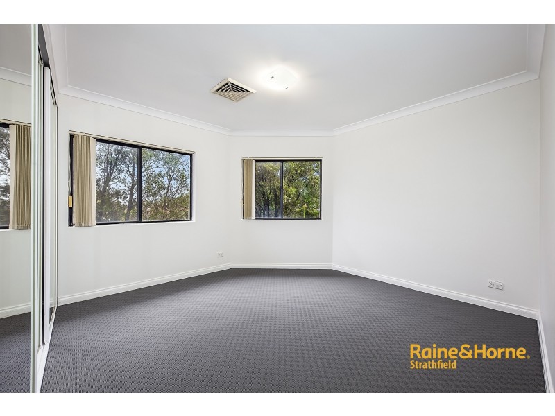 7/31 LOFTUS CRESCENT, Homebush NSW 2140