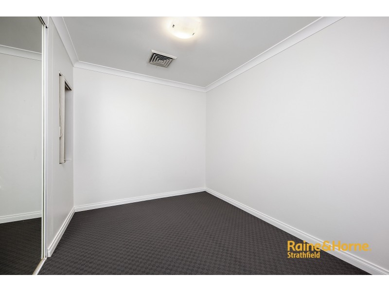 7/31 LOFTUS CRESCENT, Homebush NSW 2140