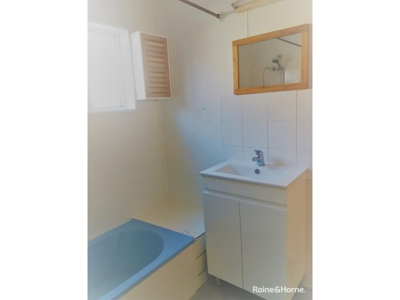 14 Pegler St, Granville NSW 2142