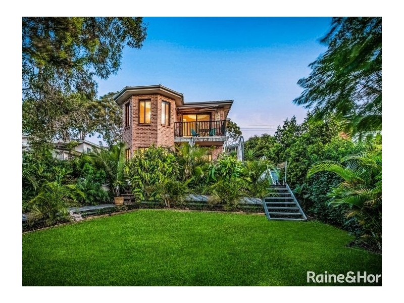37 Kailua Ave, Budgewoi NSW 2262