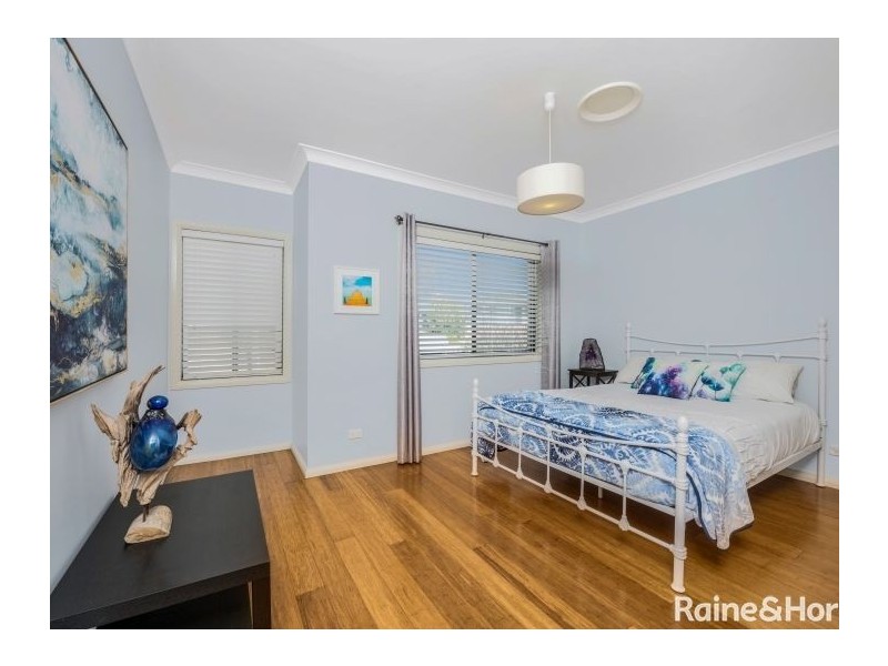 37 Kailua Ave, Budgewoi NSW 2262