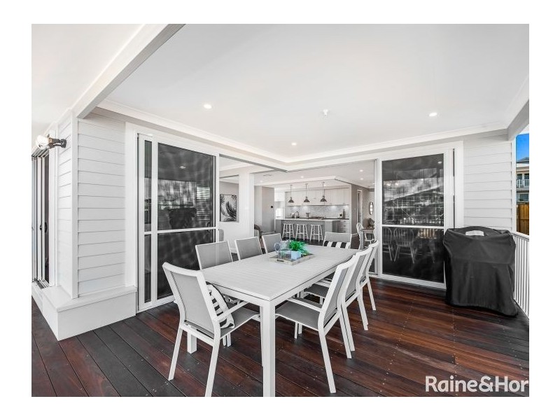 54 Sunnyspot Blvd, Catherine Hill Bay NSW 2281