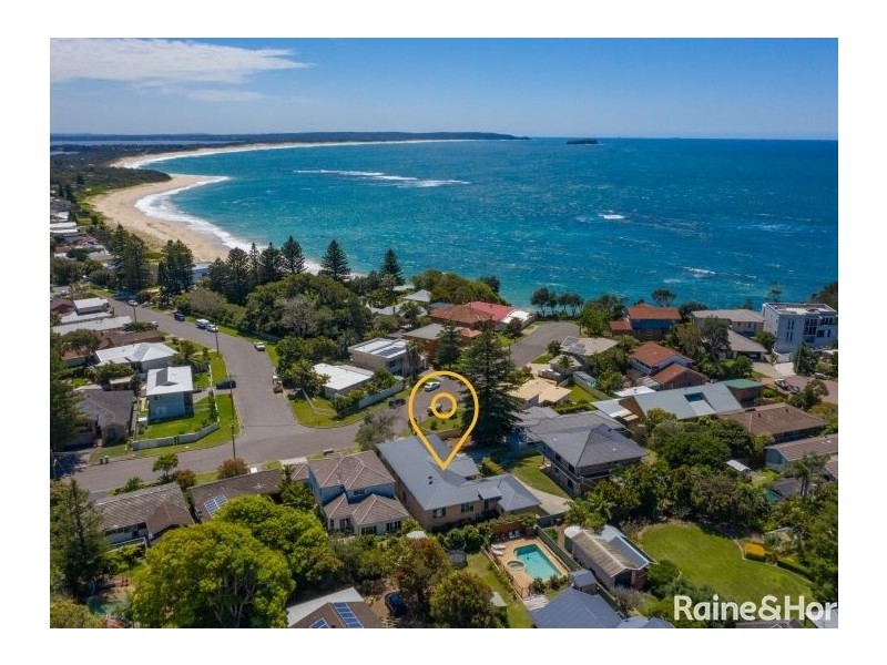 10B Ada Ave, Noraville NSW 2263