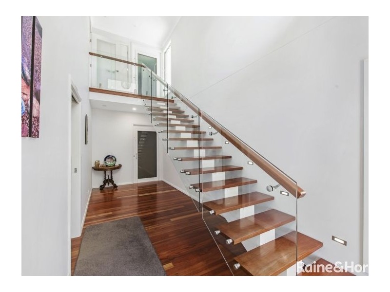 10B Ada Ave, Noraville NSW 2263