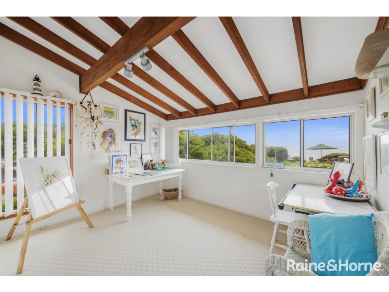 105 Budgewoi Road, Noraville NSW 2263