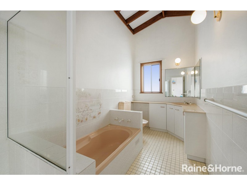 105 Budgewoi Road, Noraville NSW 2263