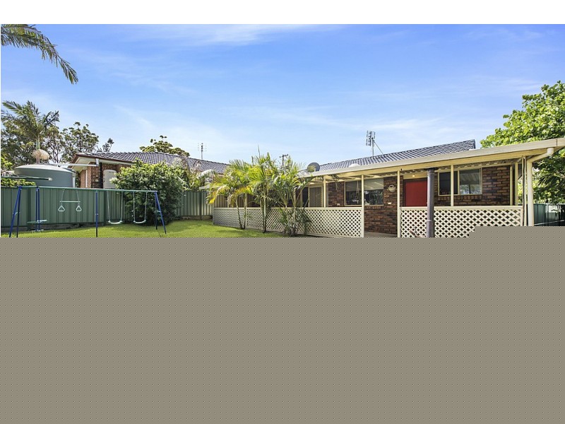 52 Woodlawn Drive, Budgewoi NSW 2262