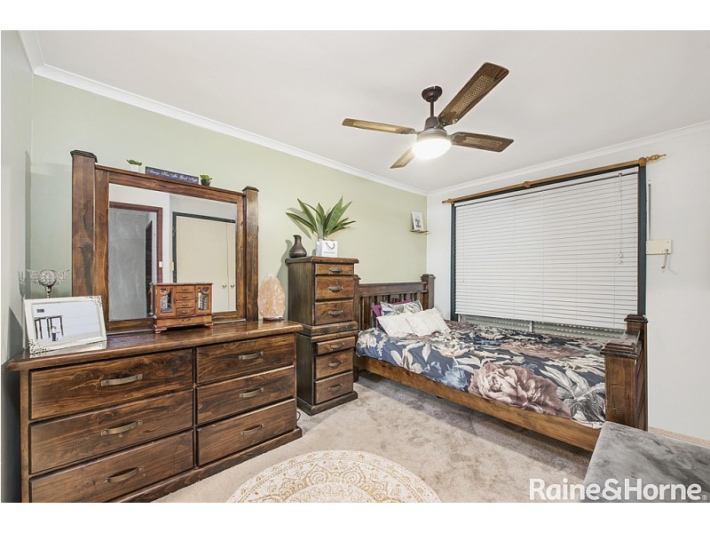 52 Woodlawn Drive, Budgewoi NSW 2262