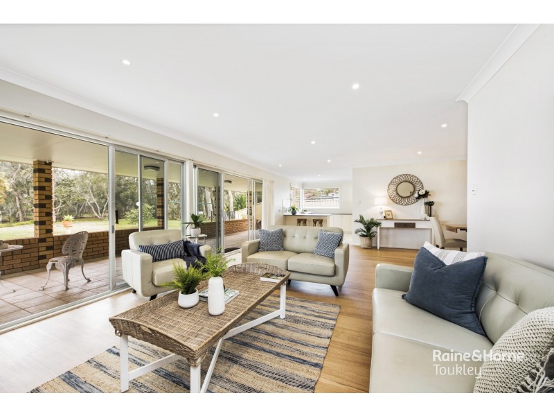 41 Natuna Avenue, Budgewoi NSW 2262