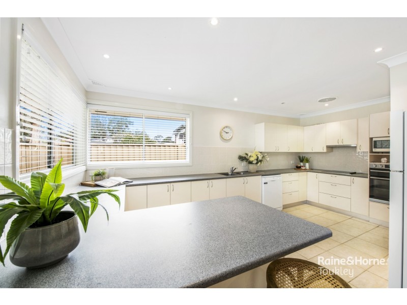 41 Natuna Avenue, Budgewoi NSW 2262