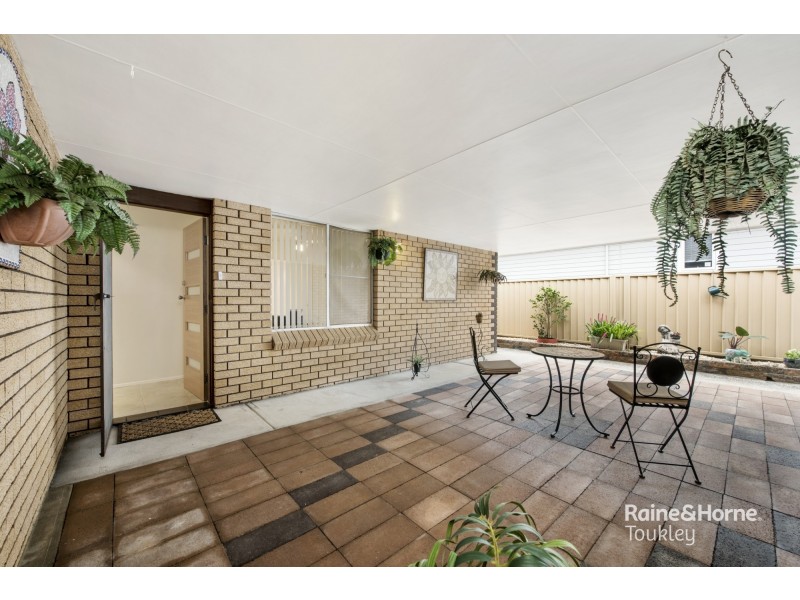 41 Natuna Avenue, Budgewoi NSW 2262