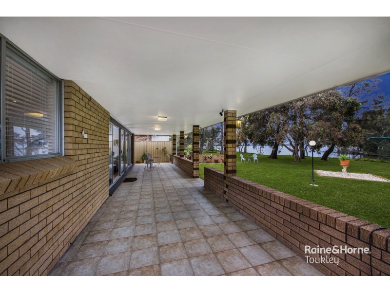 41 Natuna Avenue, Budgewoi NSW 2262