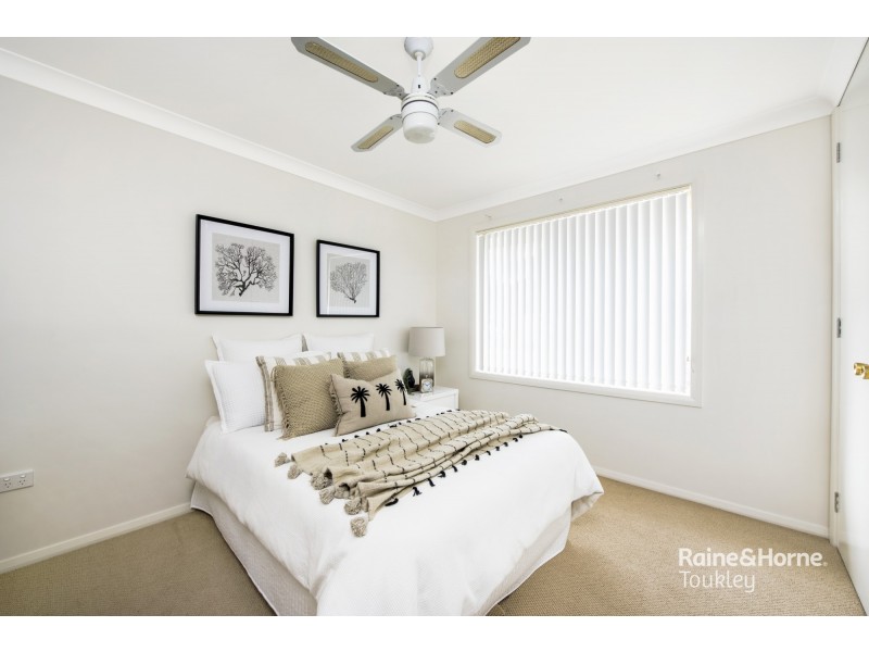 41 Natuna Avenue, Budgewoi NSW 2262