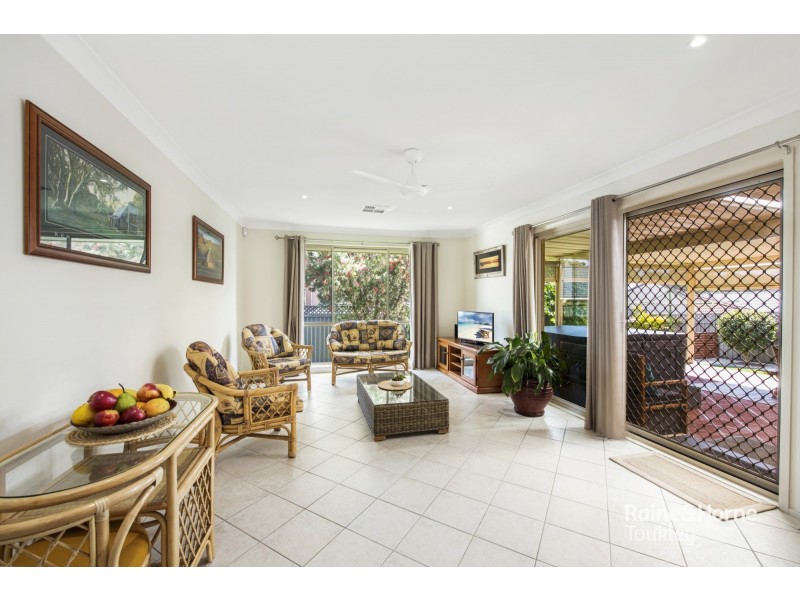 10 Mariner Close, Summerland Point NSW 2259