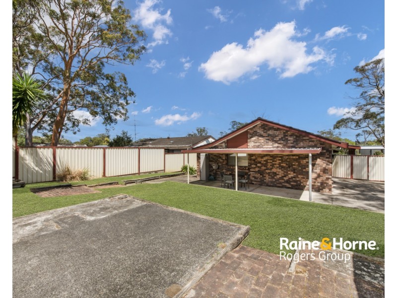 17 McKellar Boulevard, Blue Haven NSW 2262