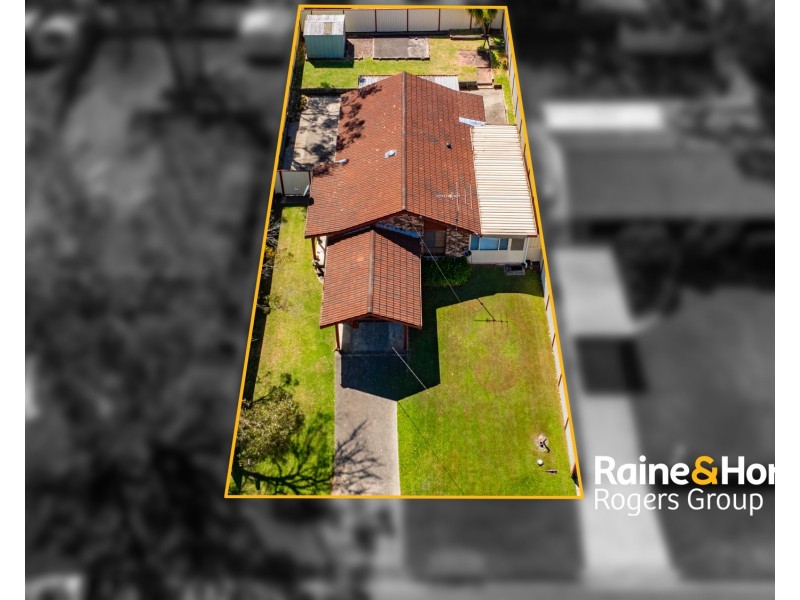 17 McKellar Boulevard, Blue Haven NSW 2262