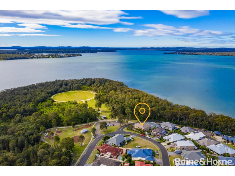 2 Halwin Close, Wyee Point NSW 2259