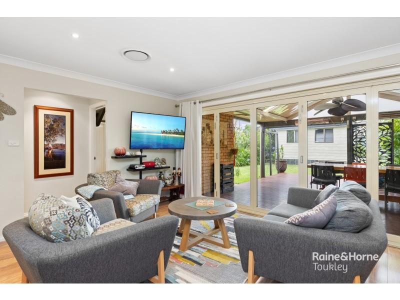 38 Laelana Avenue, Budgewoi NSW 2262