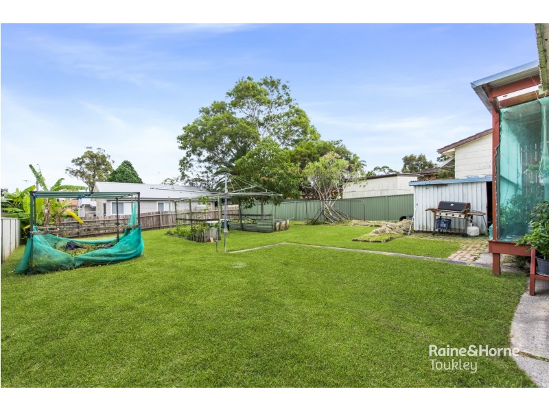 204 Stanley Street, Kanwal NSW 2259