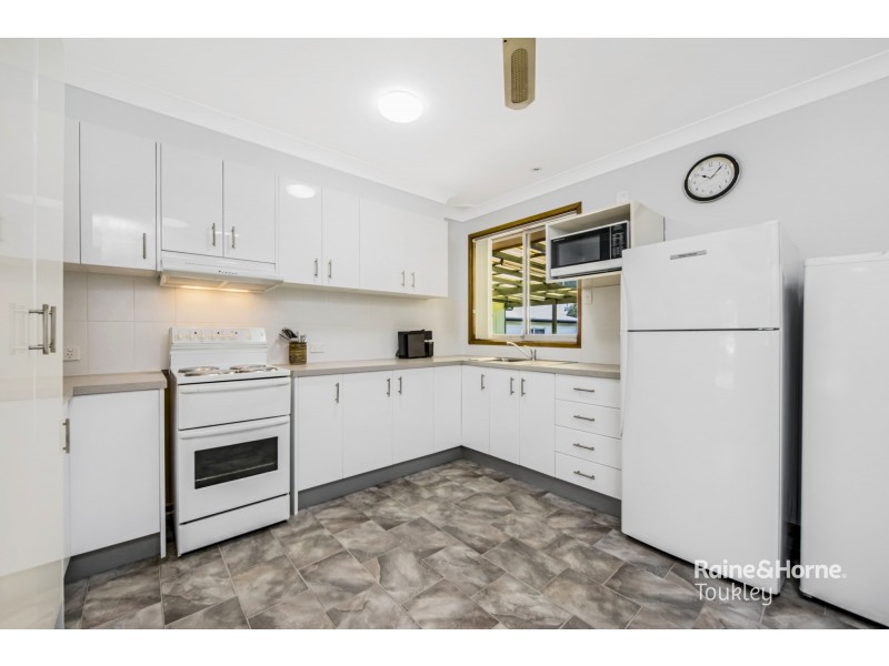 7 Glenavon Street, Toukley NSW 2263