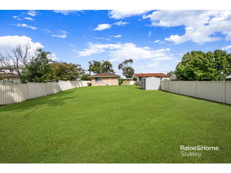 23 Nacooma Road, Buff Point NSW 2262