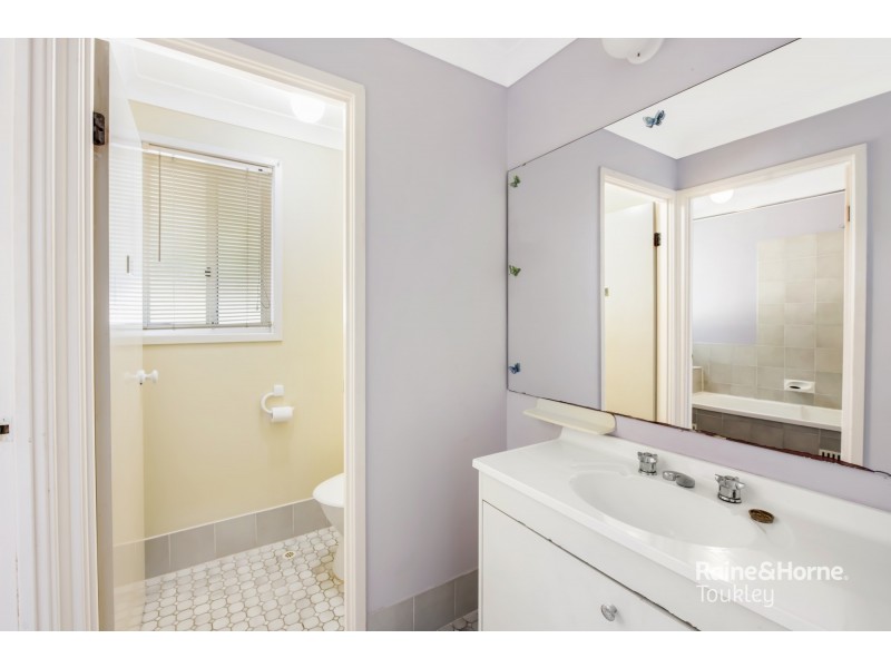 23 Nacooma Road, Buff Point NSW 2262