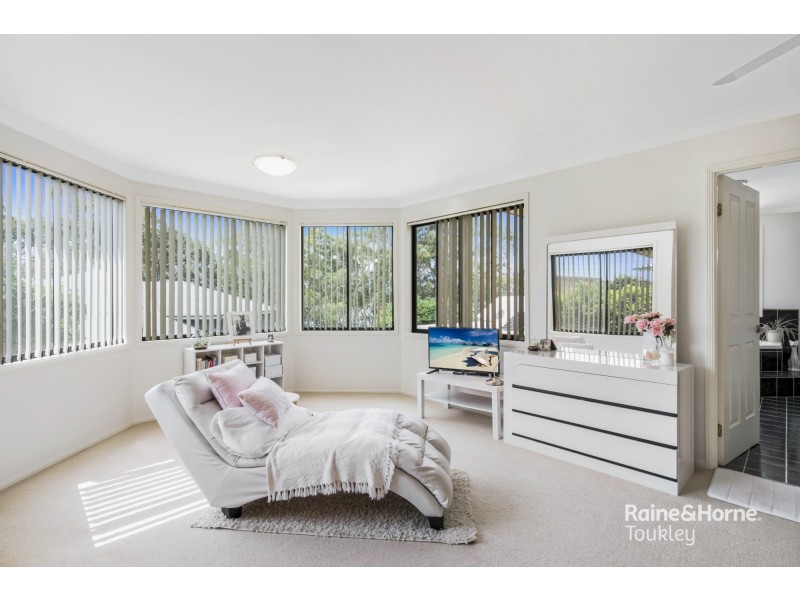 11 Mulwala Drive, Wyee Point NSW 2259