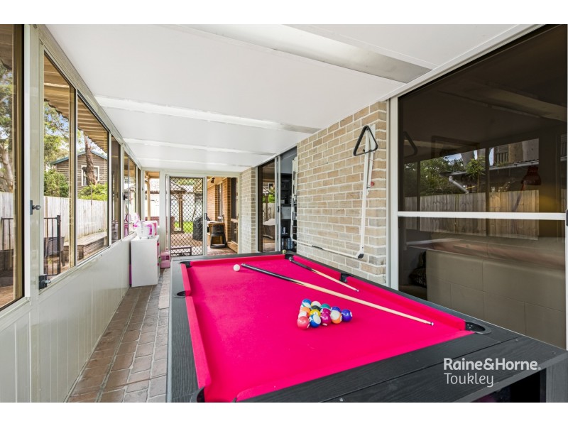 45 Tarwhine Avenue, Chain Valley Bay NSW 2259