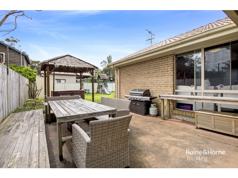 45 Tarwhine Avenue, Chain Valley Bay NSW 2259