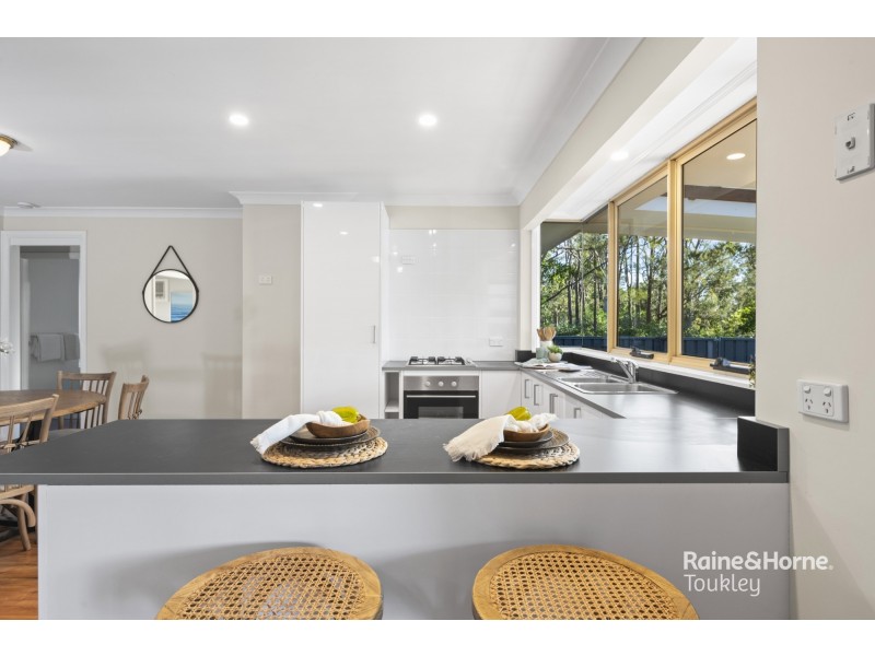 2 McKellar Boulevard, Blue Haven NSW 2262