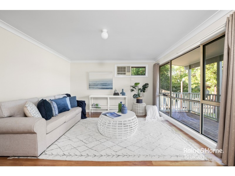 2 McKellar Boulevard, Blue Haven NSW 2262