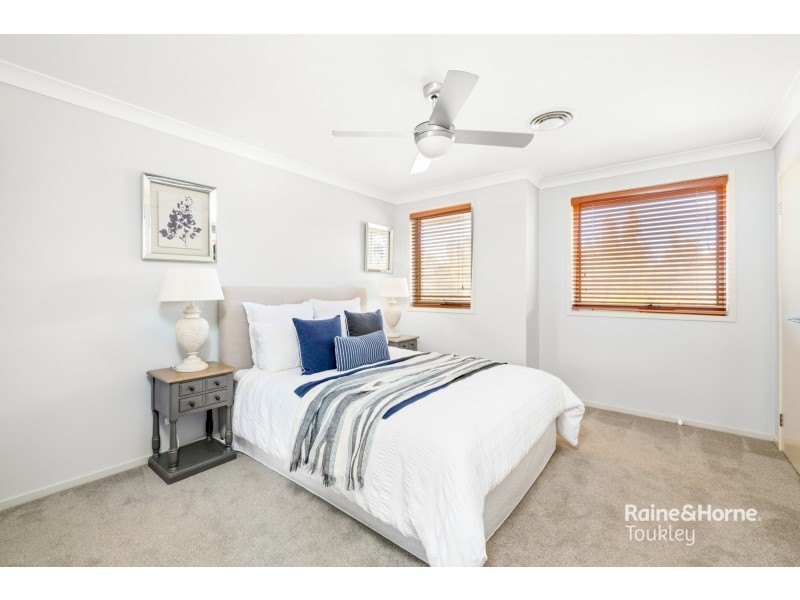 24 Cascades Road, Woongarrah NSW 2259