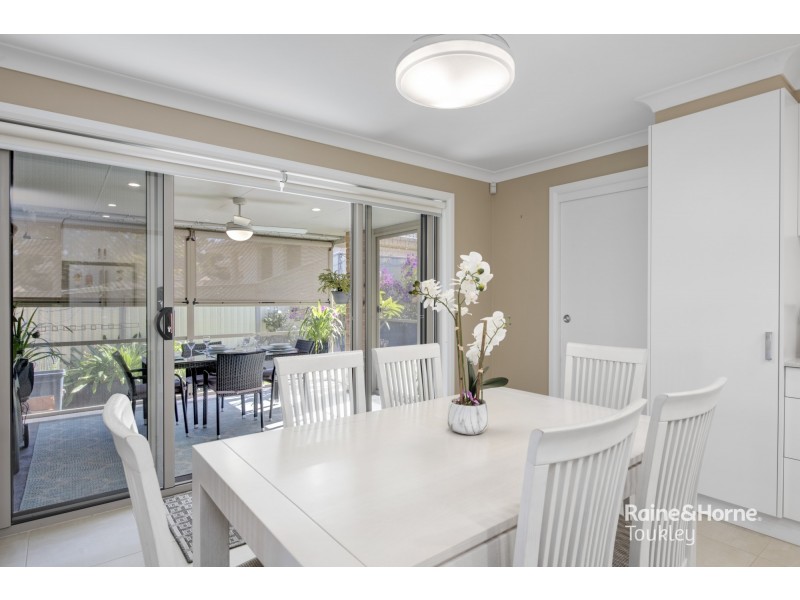 25 Bensley Close, Lake Haven NSW 2263