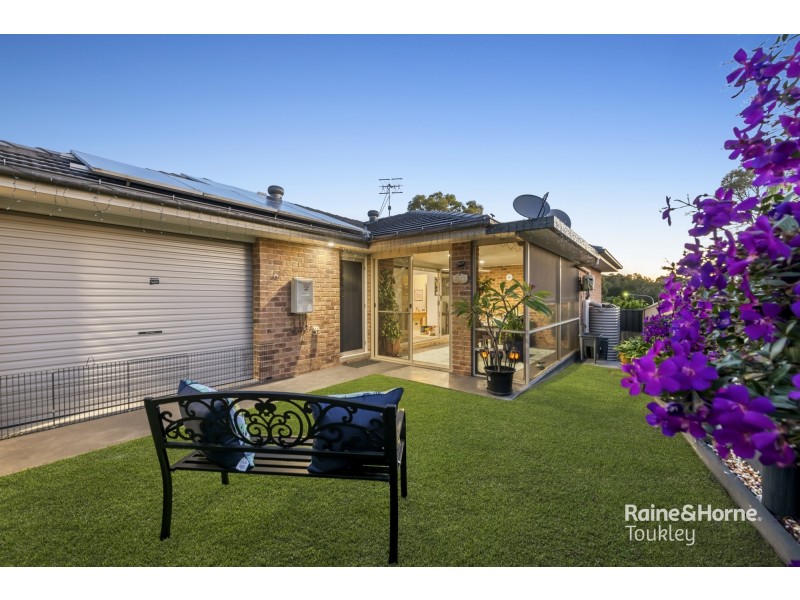 25 Bensley Close, Lake Haven NSW 2263