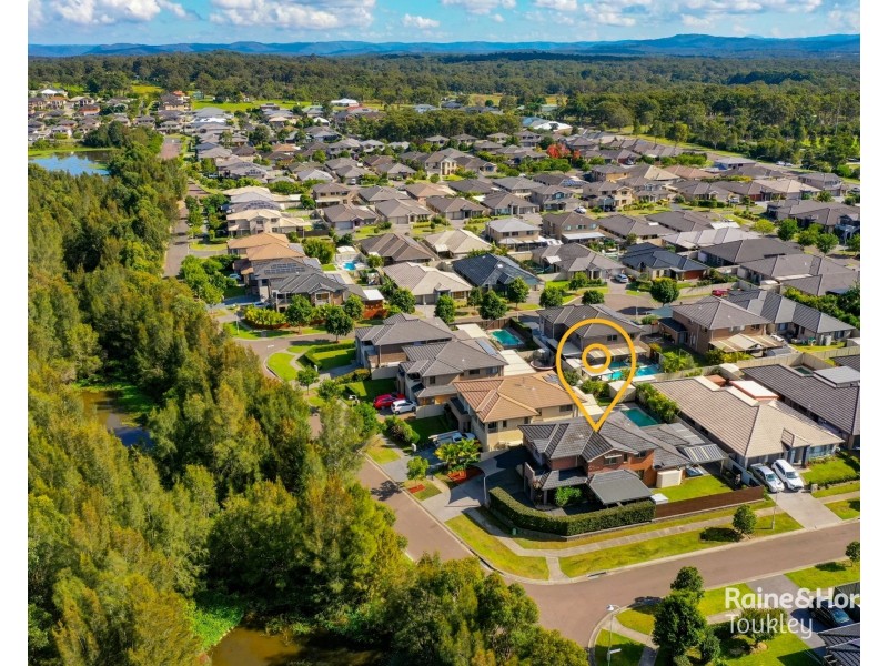 24 Cascades Road, Woongarrah NSW 2259