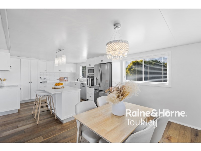 45 Arlington Street, Gorokan NSW 2263