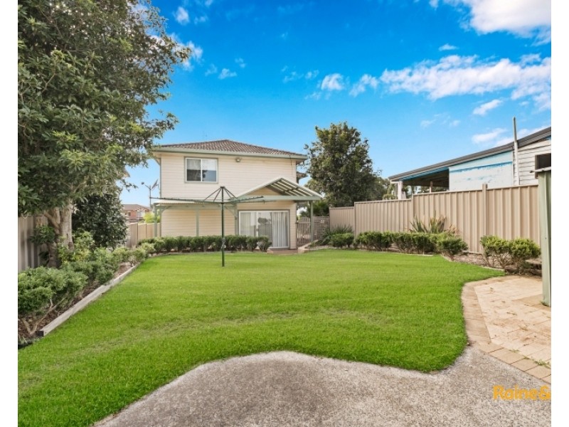19 Yackerboom Avenue, Buff Point NSW 2262