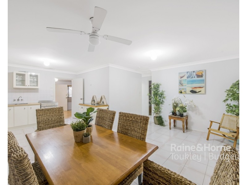 26 Kapala Avenue, Summerland Point NSW 2259