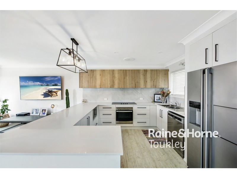 42 Elizabeth Drive, Noraville NSW 2263