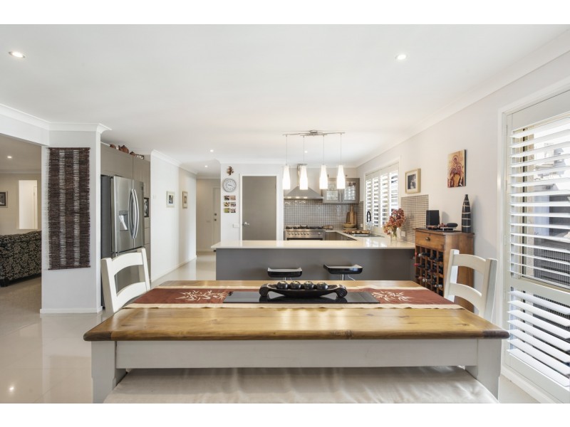 29 Mebbin Circuit, Woongarrah NSW 2259